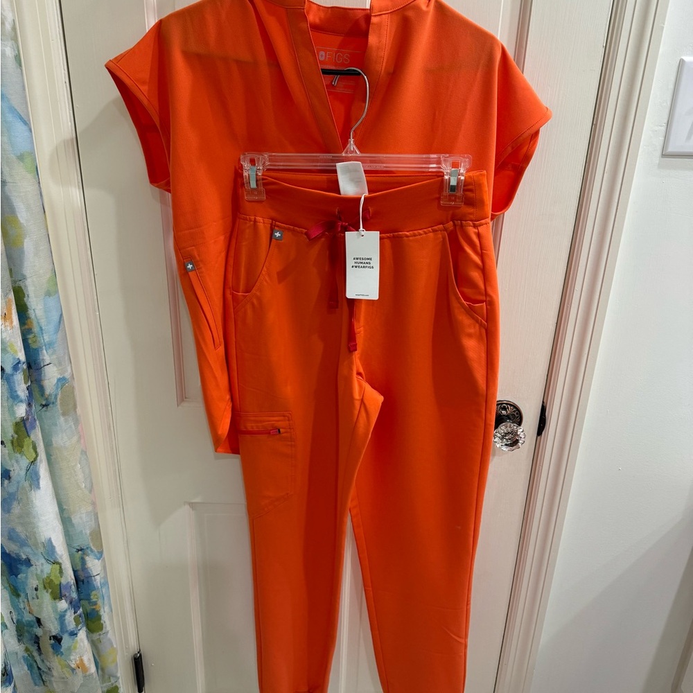 Orange Figs Scrub Set with TWO pairs of joggers included!